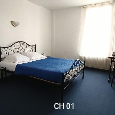 Hotel Le Fontenoy 普罗万 外观 照片
